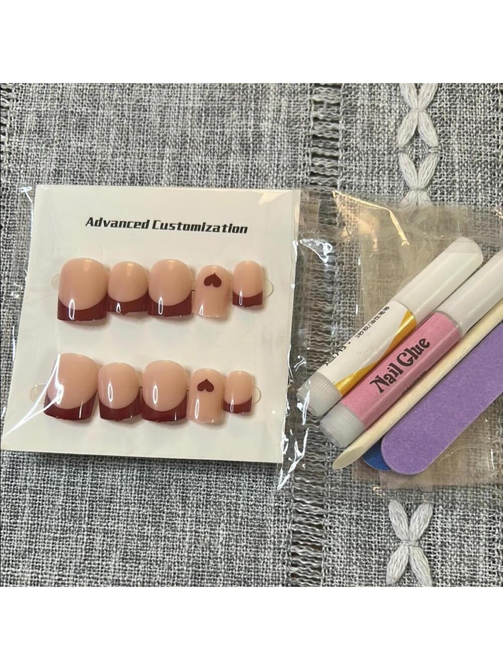 Heart Design Press-On Nails with Nail Kit